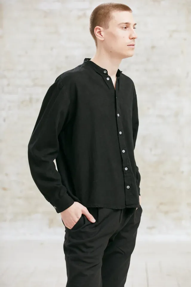 Jyoti Harish camicia uomo cotone nera collo coreano