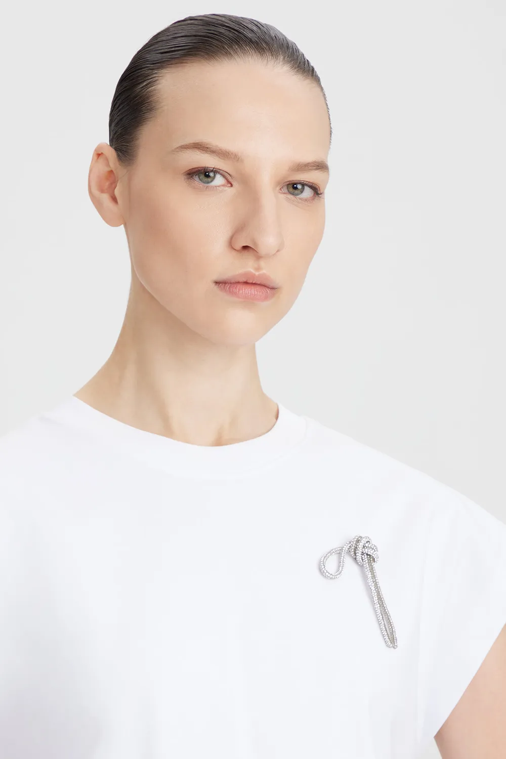 Ports Embellished Dolman T-Shirt Bianca Nodo Gioiello