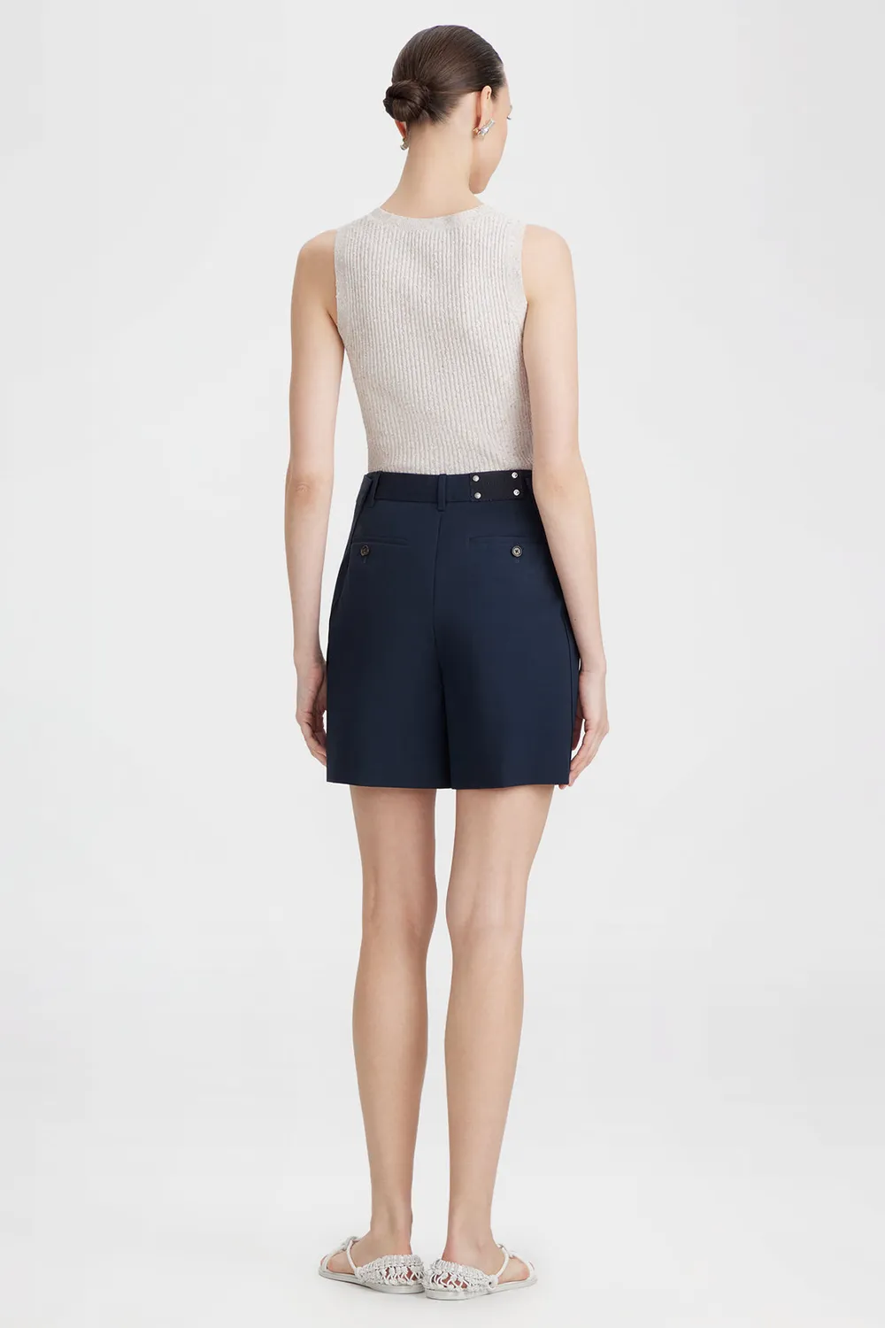 PORTS 1961 Pleated Tailored shorts dark navy vita alta