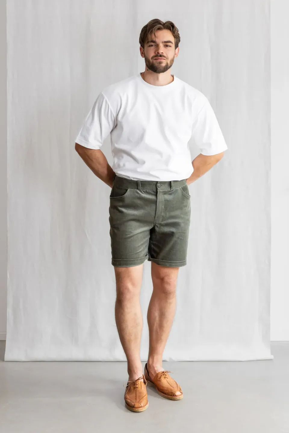 Jyoti Gauri shorts velluto cotone pistacchio