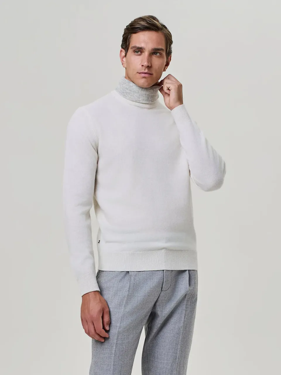 Paul Taylor Dolcevita Doppio Collo Cashmere Bianco