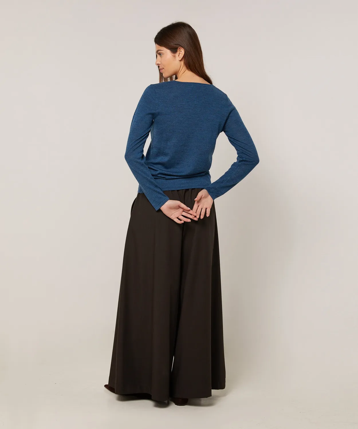 Rodier maglione scollo asimmetrico denim blu maglia fine