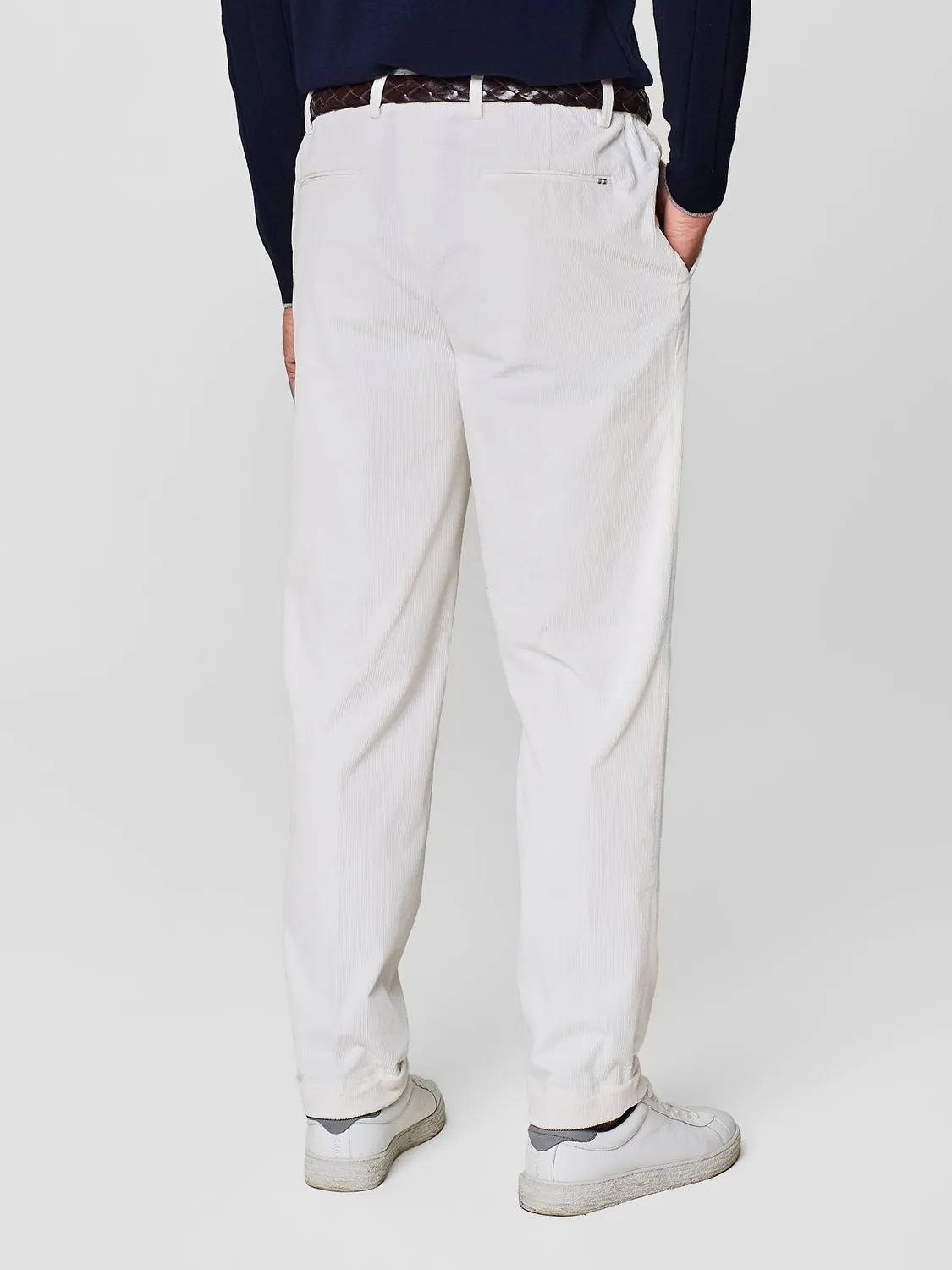 Paul Taylor pantalone velluto millerighe bianco pinces