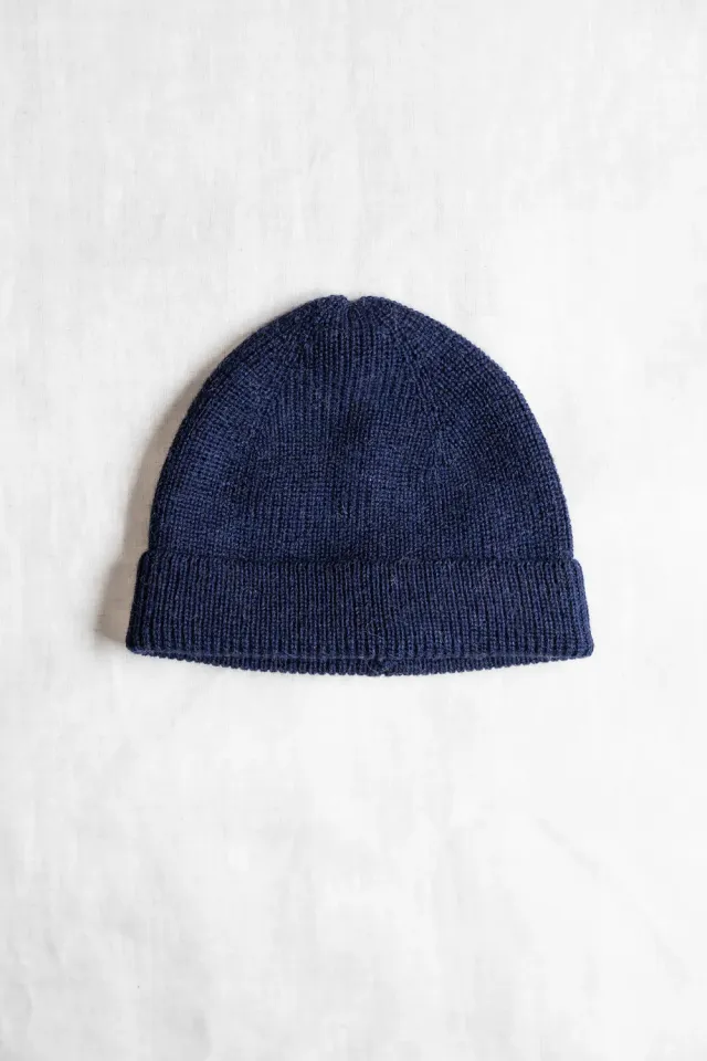 Jyoti Tarma cappello blu navy in baby alpaca