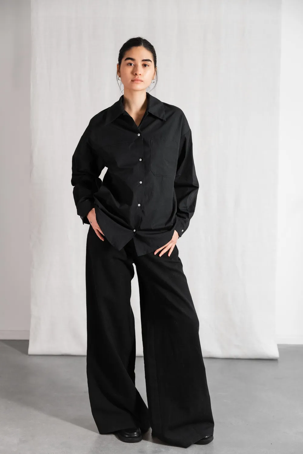 Jyoti Fair Works Ashrit camicia donna nera in cotone