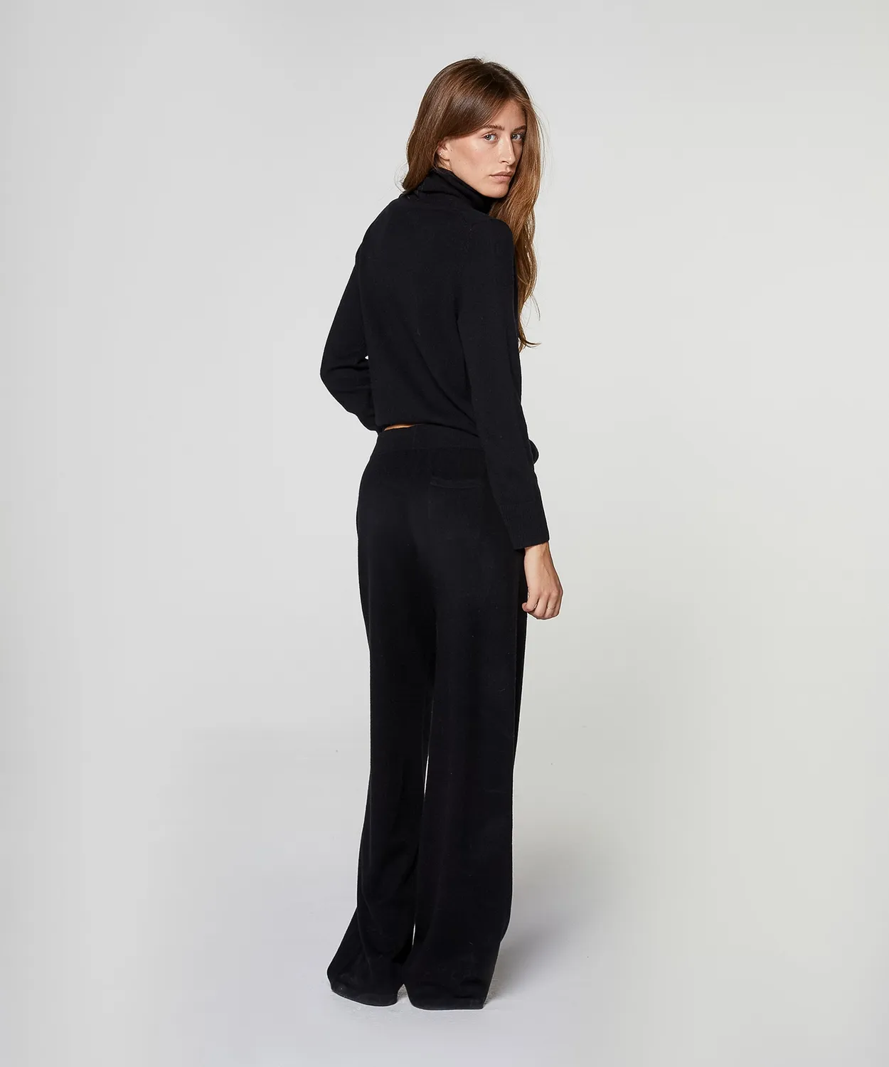 Rodier pantaloni larghi cashmere neri donna caviglia