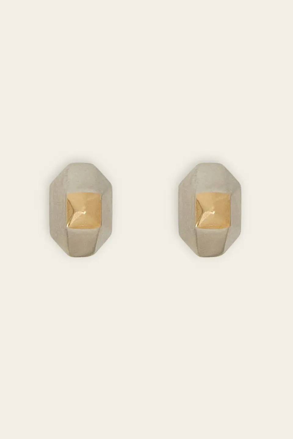 PORTS Maxi Metal Stud orecchini oro argento ottone