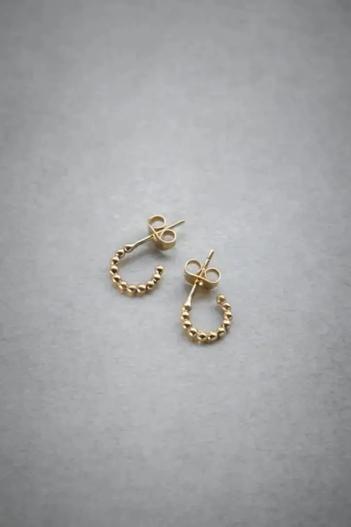 Jyoti - Fair Works Goly orecchini lobo ottone perle