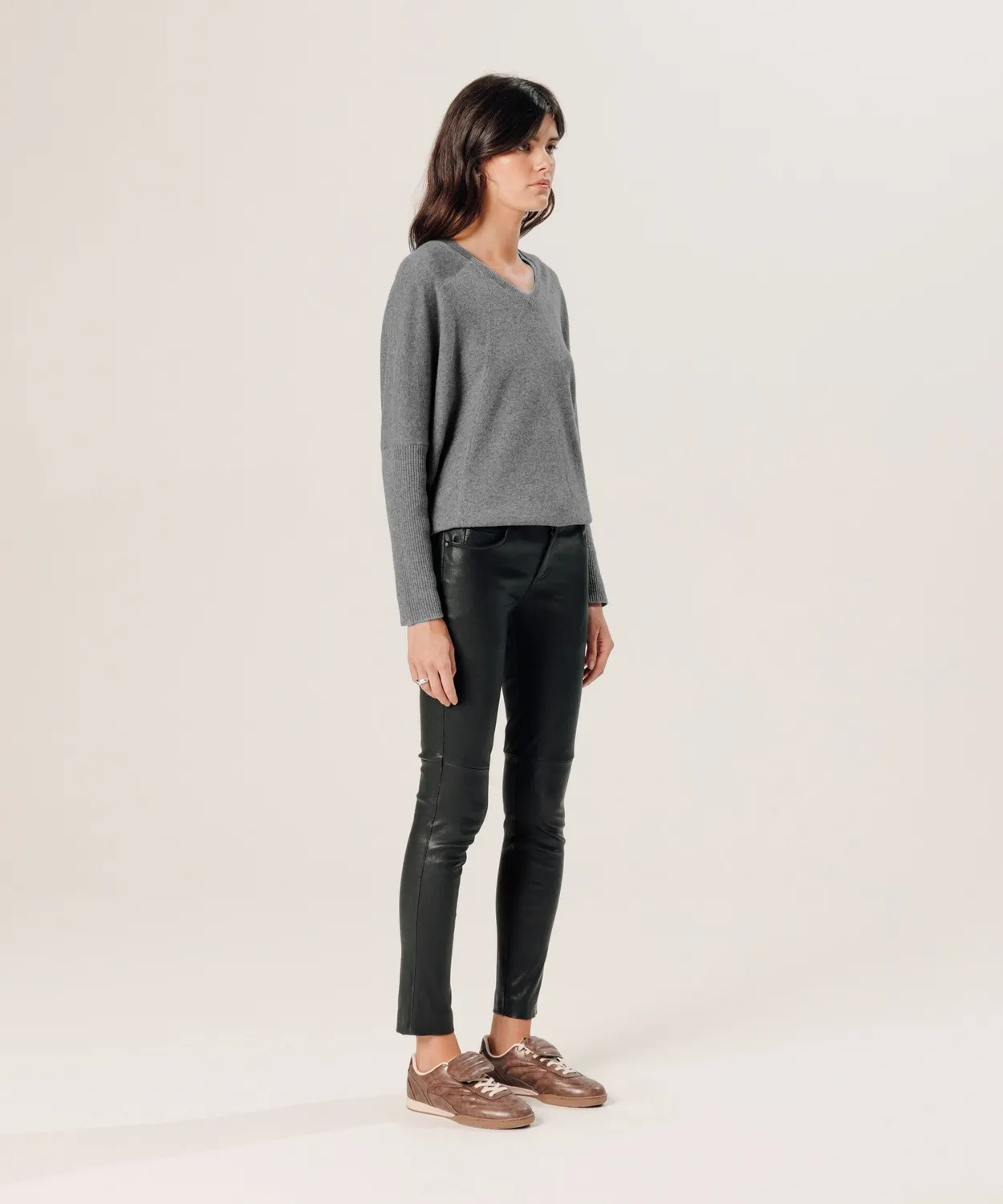 Rodier maglione oversize scollo a V cashmere grigio perla