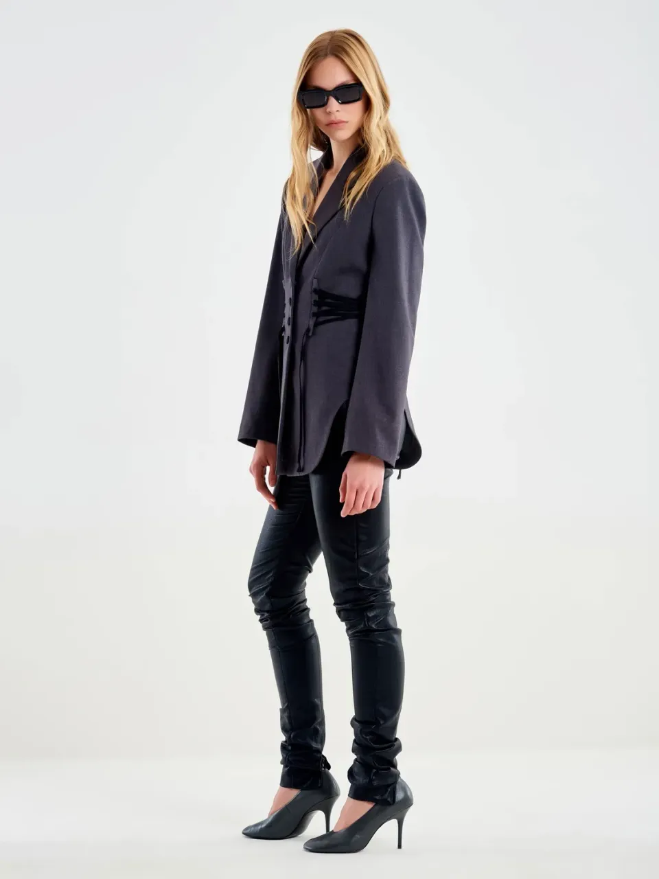 Vicolo pantalone similpelle nero spacco tacco