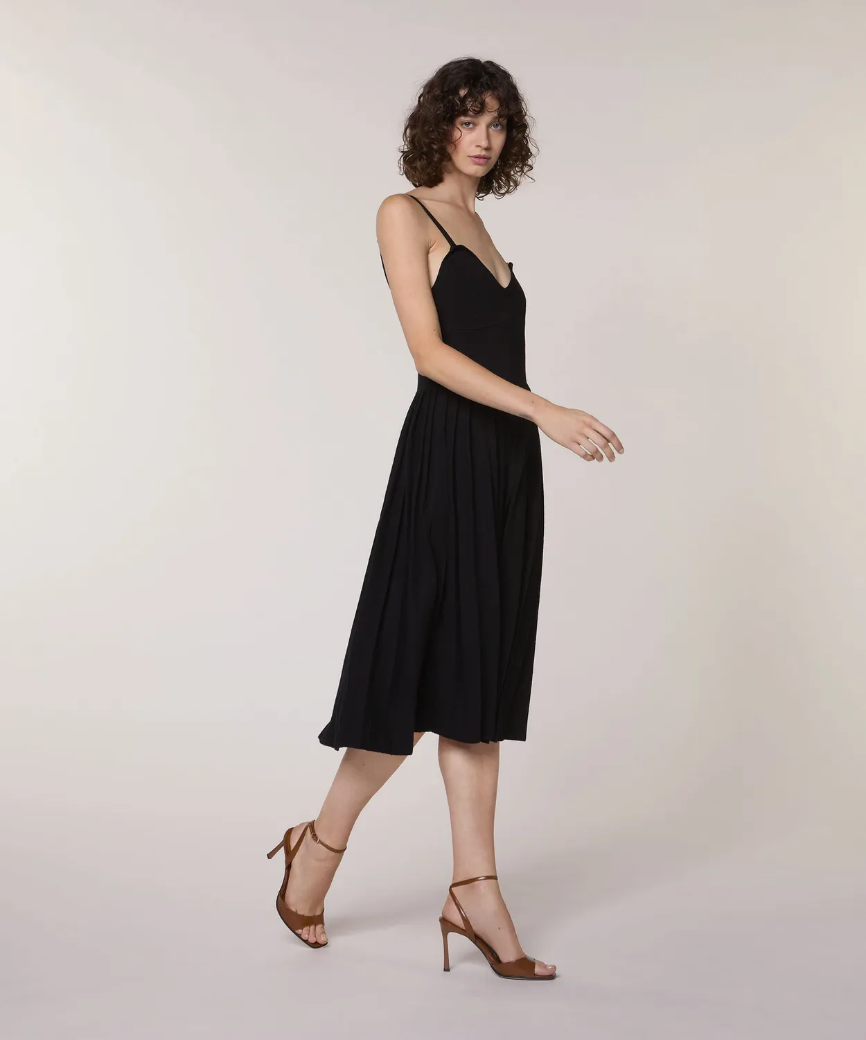 Rodier abito lungo maglia nero scollo a V