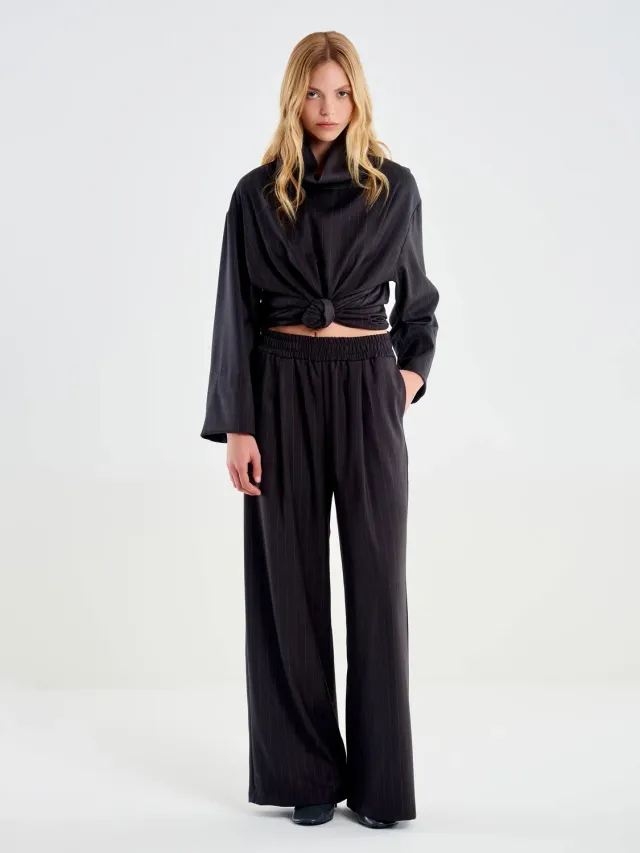 Vicolo Set Tessuto Gessato asfalto blusa + pantalone taglie S-M